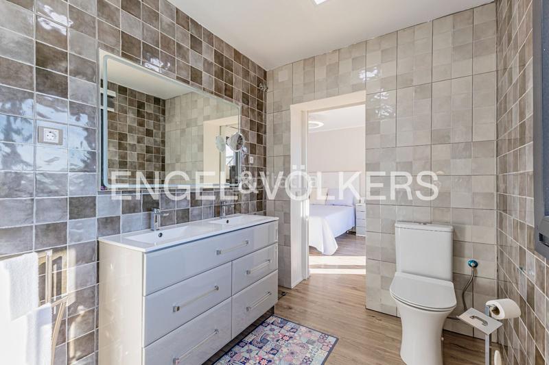 Foto 320071ac-3a19-49f2-8f84-ed7667916728. Haus mit heizung parking in Subirats