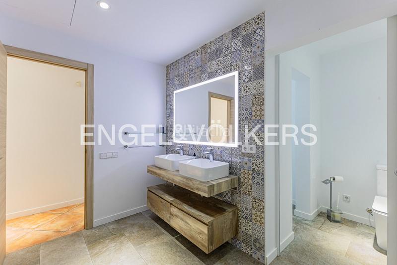 Foto 3264618a-0400-49c3-a928-f6ec20ccb650. Haus mit heizung parking in Subirats