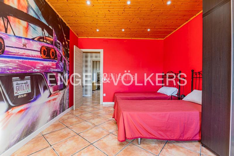 Foto 64c1d47c-7ce3-4906-8fd9-99afd8320a79. Haus mit heizung parking in Subirats