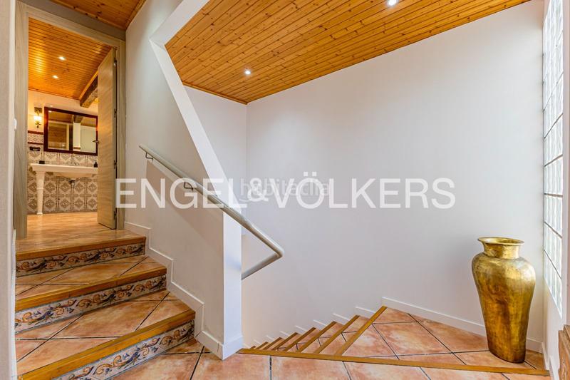 Foto 71798b4a-515b-4ec8-b867-e19b2cf5f285. Haus mit heizung parking in Subirats