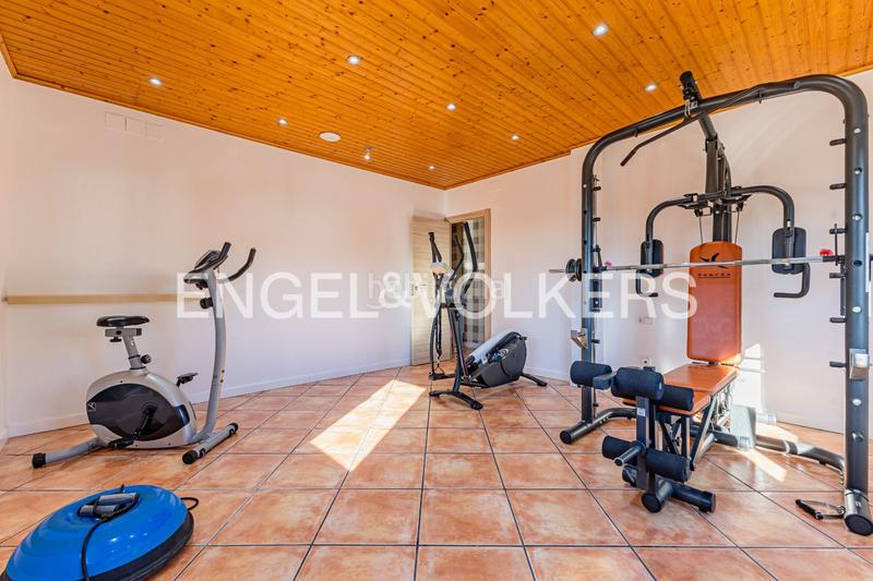 Foto 89a5feb9-6201-4fea-86d7-ecac79daae9d. Haus mit heizung parking in Subirats