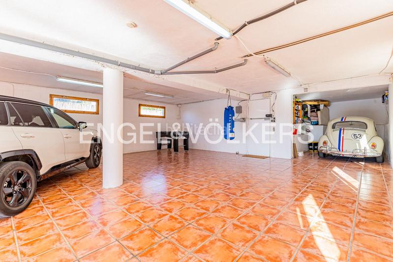 Foto 935070d0-5da9-45c0-8c06-8bc4b9533883. Haus mit heizung parking in Subirats