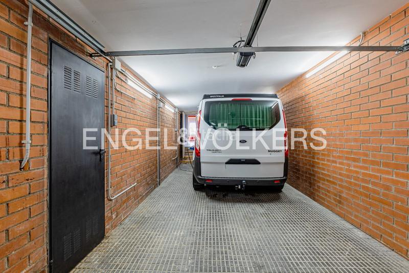 Foto a592cf4c-ffbc-4d19-a748-5da6ec826584. Haus mit heizung parking in Subirats