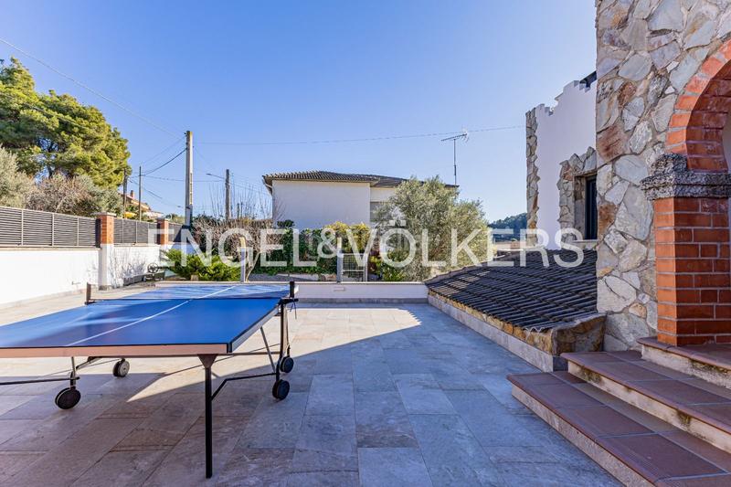 Foto bf35125a-fe64-4a2b-940e-4067bf36b3d4. Haus mit heizung parking in Subirats