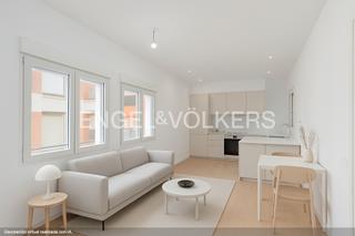 Apartament a Sants. Piso con encanto y reforma integral en la mejor zona de sants