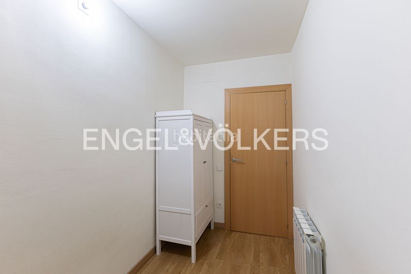 Foto c8b01e43-eb65-4514-a7b2-3a49d251d24c. Casa amb calefacció a Sants Barcelona
