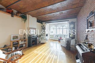 Apartament a L´Antiga Esquerra de l´Eixample. Acogedor y luminoso piso familiar en eixample