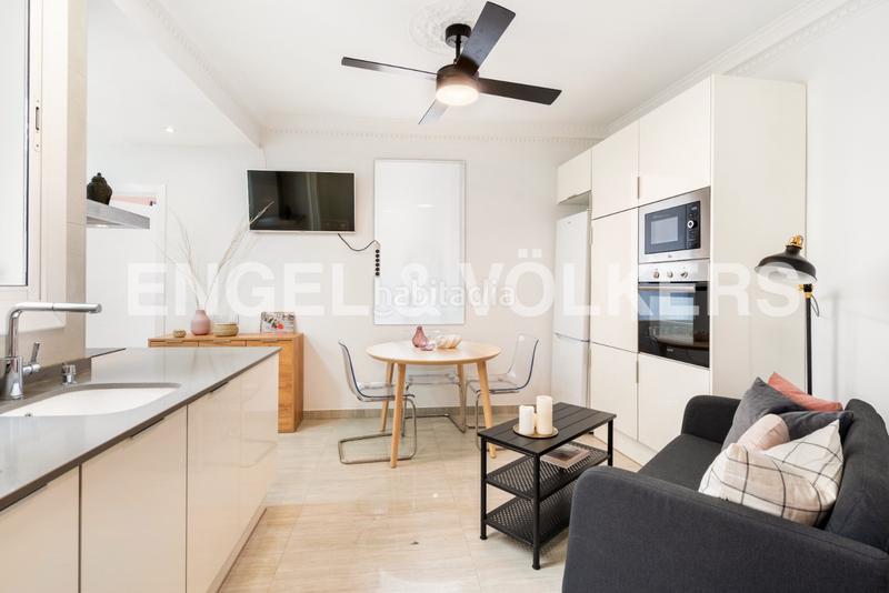 Foto 8a12fccd-c78d-4911-af24-8519f8d74ff4. Affitto piccolo appartamento con riscaldamento in Barcelona