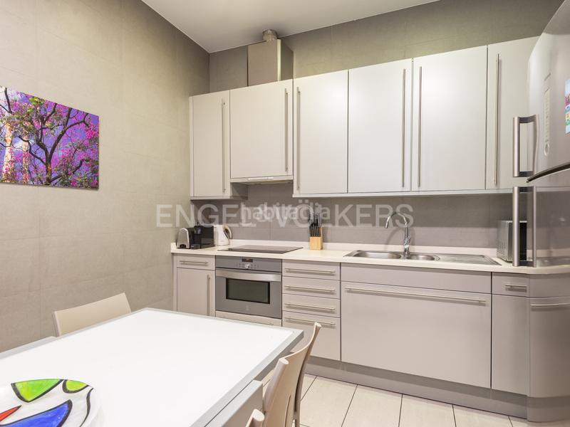 Foto ed032e7f-7795-41d0-8580-09a3fd8c1ce4. Miete appartement mit heizung in Gòtic Barcelona