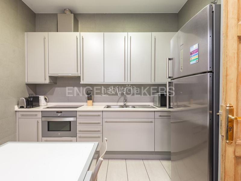 Foto c737c593-0092-4862-ade2-cf1b19f604a2. Rent apartment with heating in Gòtic Barcelona