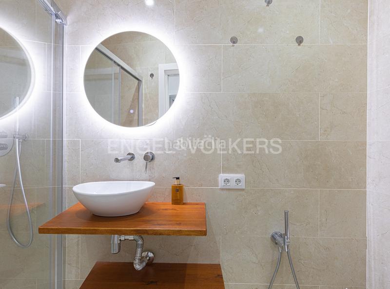 Foto 1b6a0e13-2b28-4a47-a3d9-819dfcdc63e1. Location appartement avec chauffage dans La Nova Esquerra de l´Eixample Barcelona