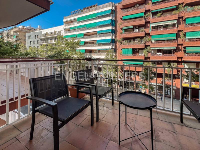 Foto 6b030738-5919-4d8c-8e38-aeada105c1fe. Lloguer apartament amb calefacció a Barri de les Corts Barcelona