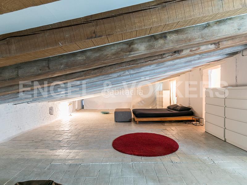 Foto 071d63dd-af1d-4ad0-9b7b-3276c7f954aa. Miete appartement mit heizung in Gòtic Barcelona