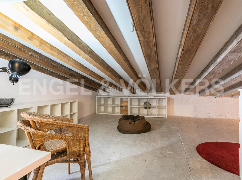 Foto 0fdf6e15-7a46-405c-8b4e-ec9bc19c962d. Miete appartement mit heizung in Gòtic Barcelona