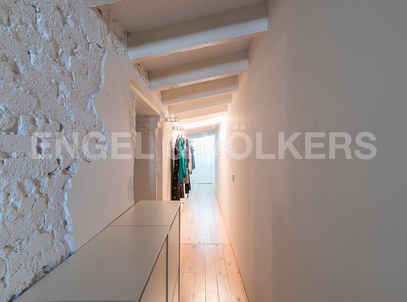 Foto a1ee736f-5068-41ad-866a-55160d233a6d. Miete appartement mit heizung in Gòtic Barcelona