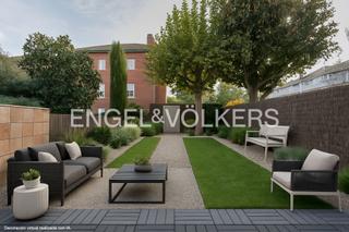 Maison à Eixample. Exclusiva casa adosada con jardín privado y terrazas en leixampl