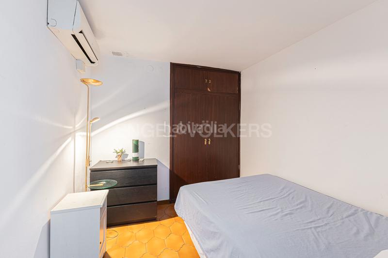 Foto 6b30aa59-29a7-432d-9182-7c908b84e60f. Alquiler apartamento amplio piso de 4 habitaciones en el gótico en Barcelona