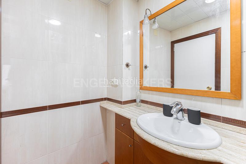 Foto 7b900ab0-feb7-4ece-93b1-a904e7a93e16. Location appartement avec chauffage dans Gòtic Barcelona