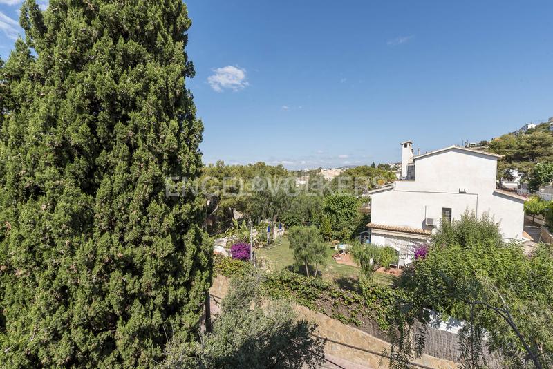 Foto 33ec2b57-53e3-49a2-b982-c66d9a5455d7. Lloguer casa amb calefacció aparcament a Levantina - Montgavina - Quintmar Sitges