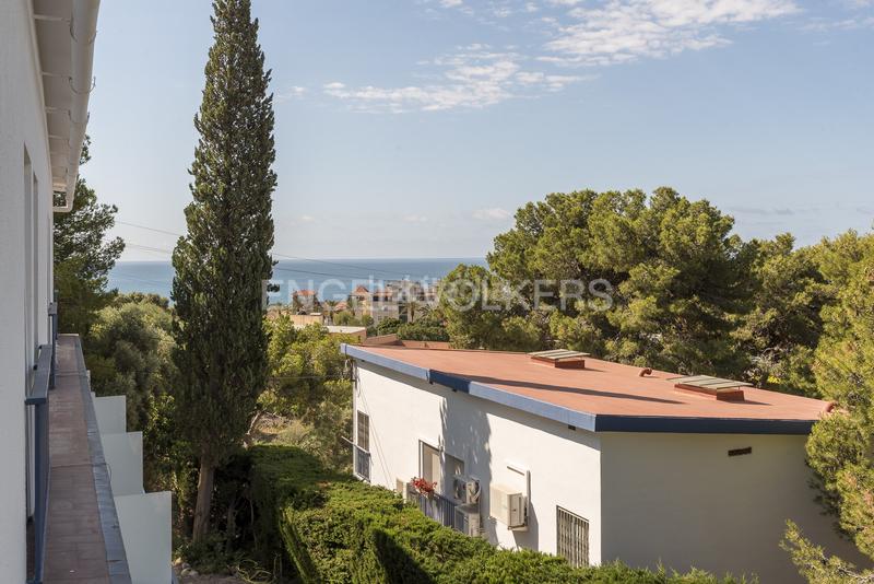 Foto b67f6089-6478-4743-a239-5feb767bf466. Lloguer casa amb calefacció aparcament a Levantina - Montgavina - Quintmar Sitges