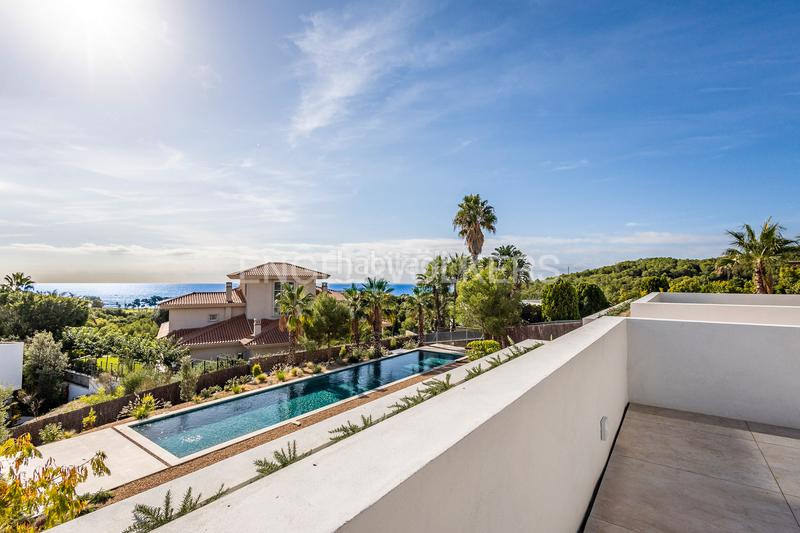 Foto 629a63b7-eeed-486c-b2c9-3dc79e30de4b. Affitto casa con riscaldamento parcheggio piscina in Sitges