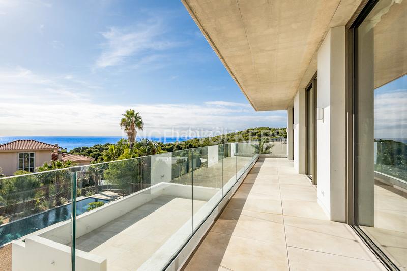 Foto a4d090af-a74e-483d-9f8c-8a63d07a5295. Affitto casa con riscaldamento parcheggio piscina in Sitges