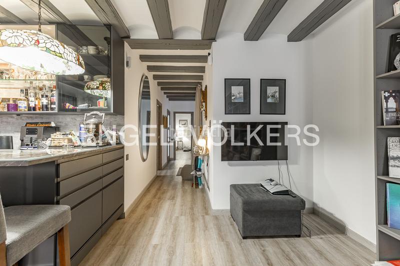 Foto 6b81f88b-7c7b-4d55-985c-95debfb99d09. Apartment with heating in Gòtic Barcelona