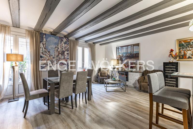 Foto aff5826a-f40d-4203-8e09-dde428d05341. Apartment with heating in Gòtic Barcelona