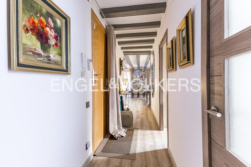 Foto c34e9097-6340-4cb6-964b-f28f27487259. Apartment with heating in Gòtic Barcelona
