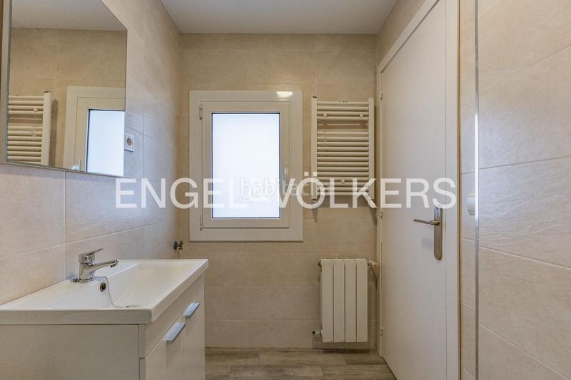 Foto 2b477abd-877f-4df3-a9c0-9b3d33a2236f. Appartement avec chauffage dans Creu de Barberà Sabadell