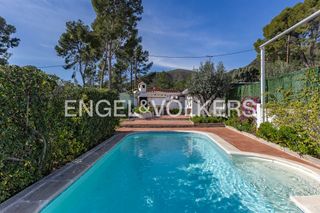 Casa a Montmar. Acogedora casa unifamiliar con preciosas vistas al mar