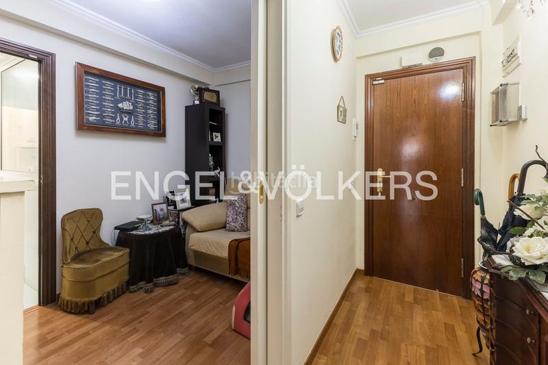 Foto 3a94f07a-681a-49bb-bdf0-c5bf23447b49. Piccolo appartamento con riscaldamento in La Sagrera Barcelona