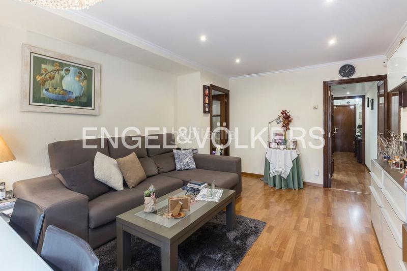 Foto adaae6e4-e16d-4c88-8443-3663a86d7bbb. Piccolo appartamento con riscaldamento in La Sagrera Barcelona