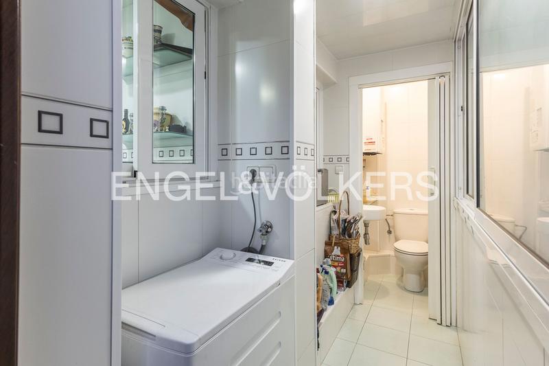 Foto c8bbdf23-70f2-4f21-912a-f1e6a1e0fe25. Piccolo appartamento con riscaldamento in La Sagrera Barcelona