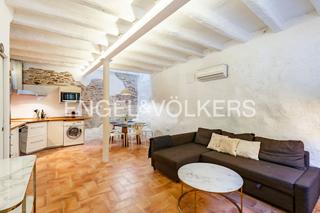 Location Maison à Centre. Exquisita casa histórica modernizada en el corazón de sitges, a