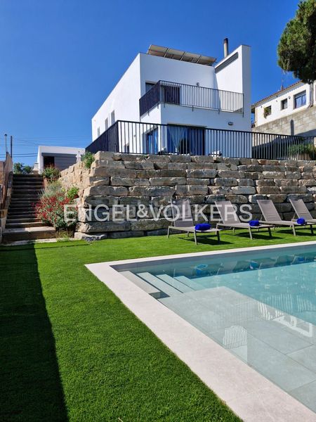 Foto f37b001c-5fc8-44c1-8255-f8f35d4166fe. Casa amb calefacció aparcament piscina a Niàgara Parc -Àgora Parc Tordera