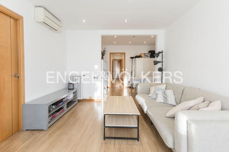 Foto 02a49a6e-888d-40ca-9a86-5a02e85a9d8d. Apartamento  muy luminoso en la antiga esquerra del eixample en Barcelona