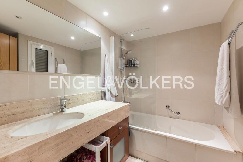 Foto 78bcf059-c5a9-4d3d-8b5f-1790532047c1. Apartamento  muy luminoso en la antiga esquerra del eixample en Barcelona