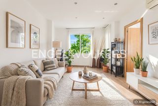 Pis a L´Antiga Esquerra de l´Eixample. Apartamento muy luminoso en la antiga esquerra del eixample