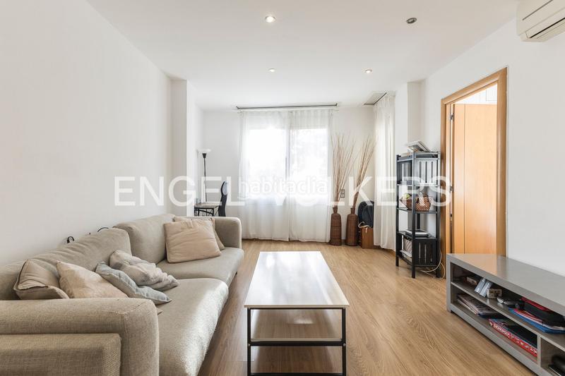 Foto f7bafaea-0d41-4722-9b45-db4b231f5f98. Apartamento  muy luminoso en la antiga esquerra del eixample en Barcelona