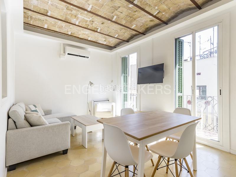 Foto 1a6a8f7e-3217-4792-a908-168d7d8171c5. Rent apartment with heating in El Poble Sec - Parc de Montjuïc Barcelona
