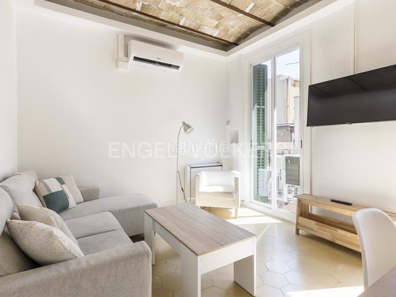 Foto 7c6388c7-3705-4e9e-8367-83ea7014d2f3. Rent apartment with heating in El Poble Sec - Parc de Montjuïc Barcelona