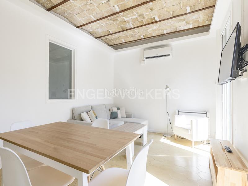 Foto 7f64c571-c174-46d3-922e-28628c616968. Rent apartment with heating in El Poble Sec - Parc de Montjuïc Barcelona