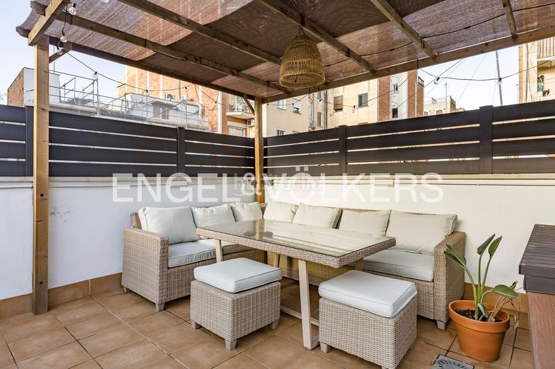 Foto 144f39eb-b8df-4025-90f5-8dbc33d5c33c. Penthouse with heating in El Camp d´en Grassot i Gràcia Nova Barcelona