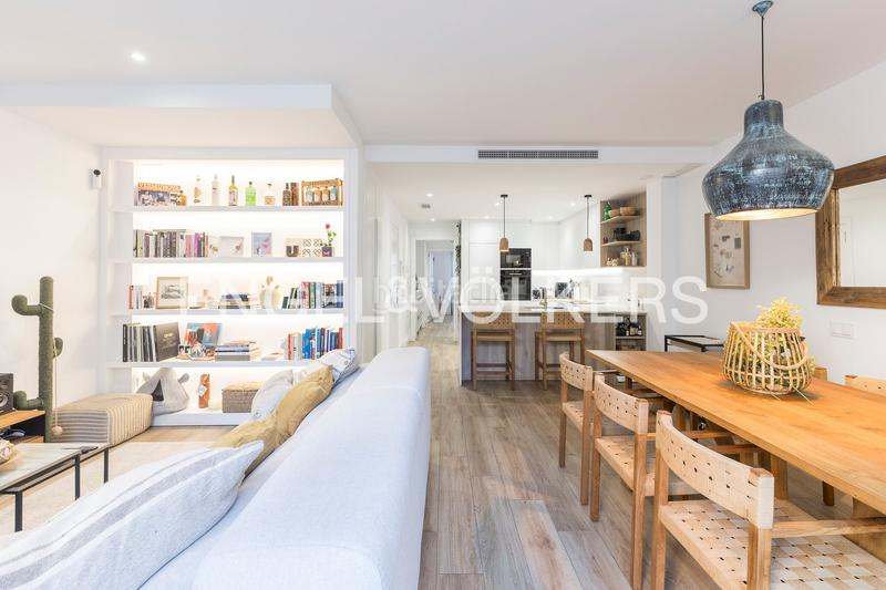 Foto 544e021f-1f03-4a2e-bf77-dec42c21ed8b. Penthouse with heating in El Camp d´en Grassot i Gràcia Nova Barcelona