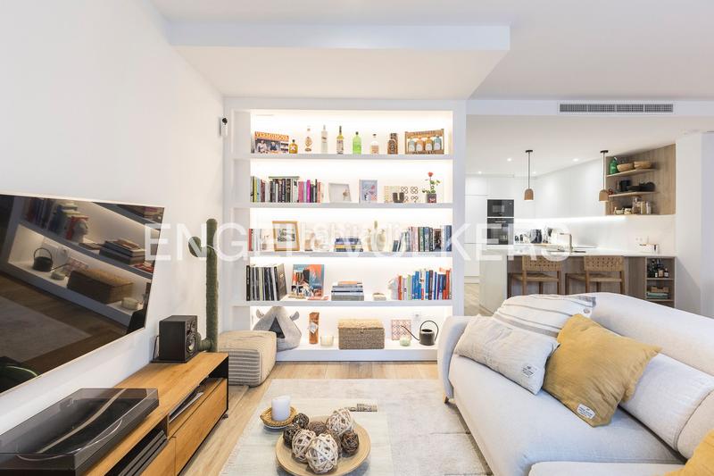 Foto 98fe12b4-0ce9-4103-a6c7-58d16057df9b. Penthouse with heating in El Camp d´en Grassot i Gràcia Nova Barcelona