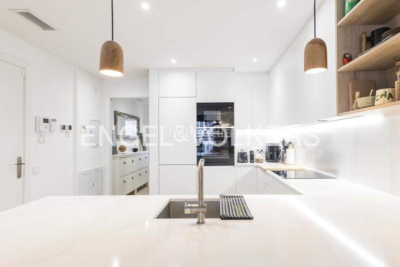 Foto 9aee82ae-59cb-4fbc-8b0f-8818c2413af2. Penthouse with heating in El Camp d´en Grassot i Gràcia Nova Barcelona