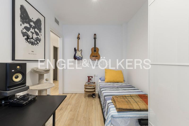 Foto dfcf8378-6fdb-458d-bd16-d88b3d8f578e. Penthouse with heating in El Camp d´en Grassot i Gràcia Nova Barcelona