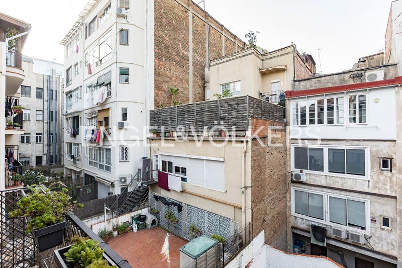 Foto f235cf2f-f902-4e96-a2b9-f4198635c5db. Penthouse with heating in El Camp d´en Grassot i Gràcia Nova Barcelona