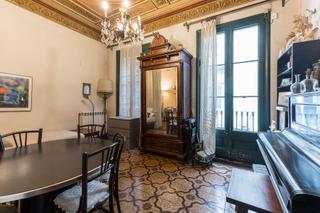 Casa en Sarrià. Exclusiva  casa en el corazón de sarrià a reformar.